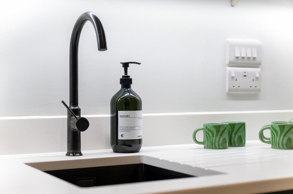 A23fcc4ee635c1f8ce8b45039709