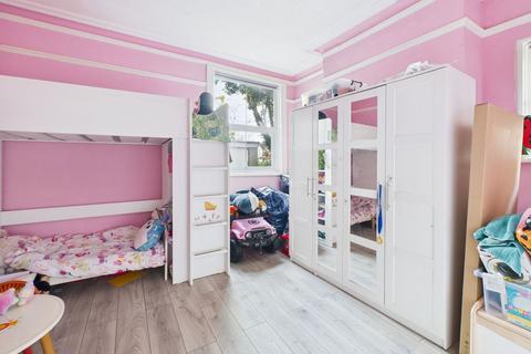 2 bedroom ground floor flat for sale, Homefield Road, Worthing, BN11 2JA