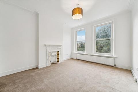 1 bedroom flat to rent, Emlyn Road, London