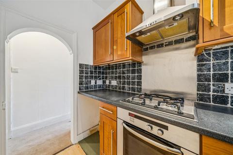 1 bedroom flat to rent, Emlyn Road, London
