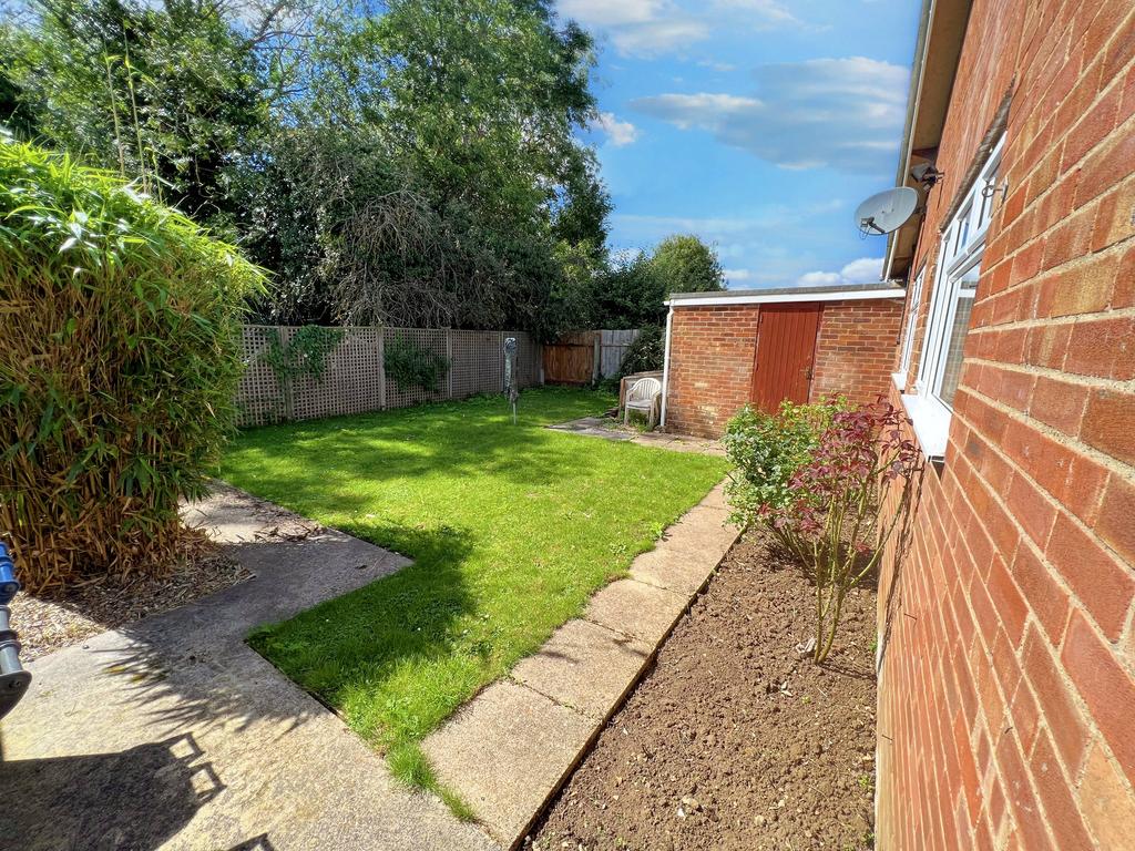 D00 ec639 983 b 4 b99 8