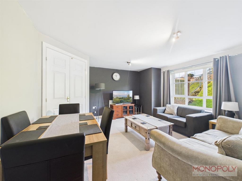 CAM01943 G0-PR0577-STILL009.jpg