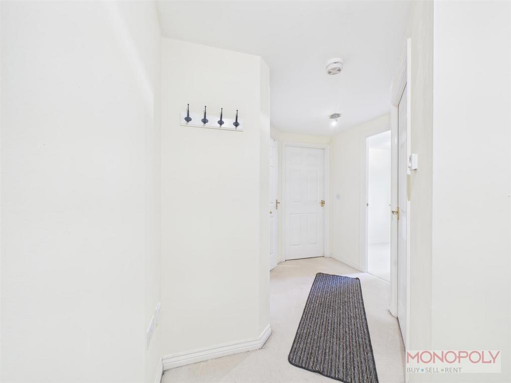 CAM01943 G0-PR0577-STILL004.jpg