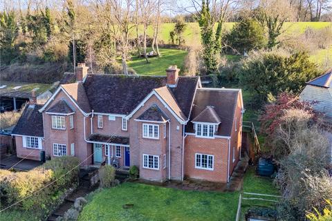 Old London Road, Stockbridge, Hampshire, SO20