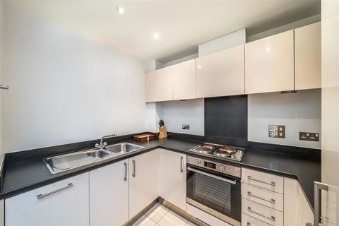 undefined, Battersea Park Road, London SW8