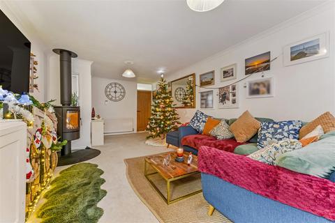 undefined, Rose Hill, Lovedean