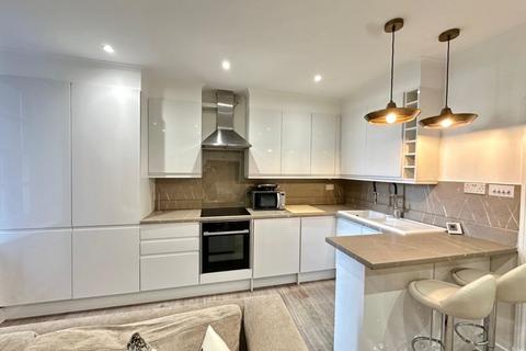 2 bedroom flat to rent, Scott Ellis Gardens, St John's Wood