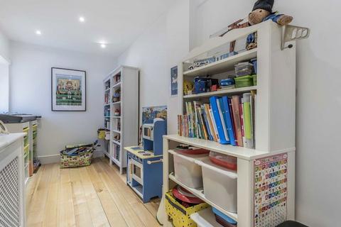 undefined, Stanwick Road, London W14