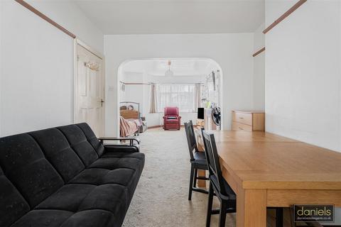 undefined, Central Road, Wembley