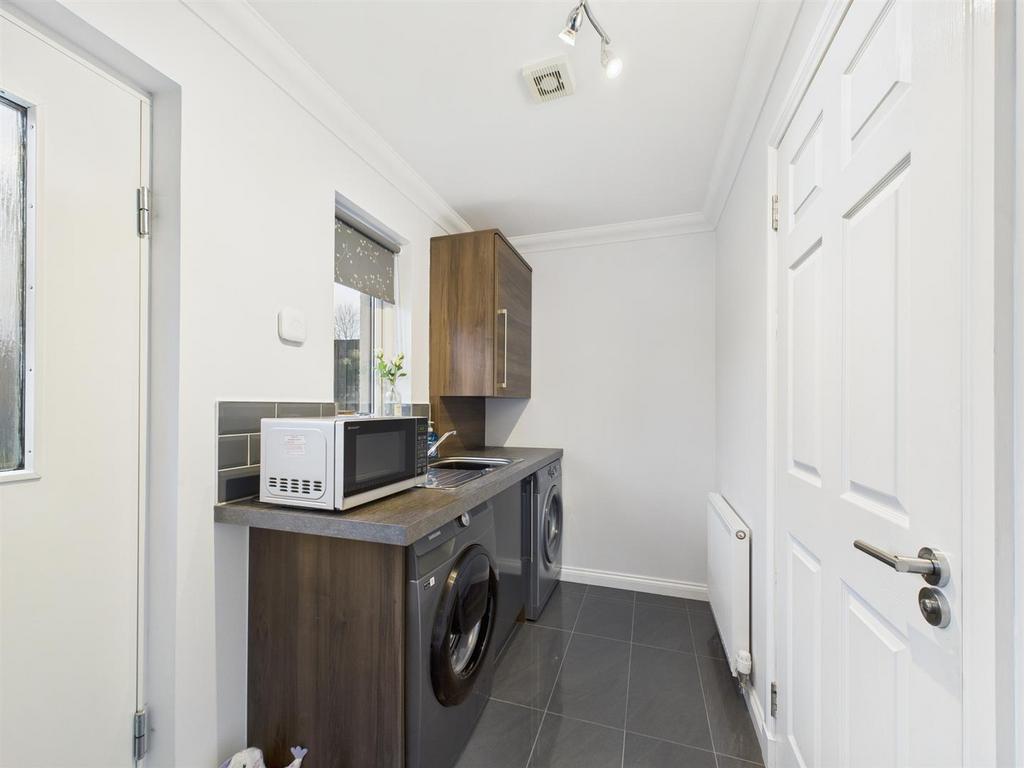 CAM01486 G0-PR0923-STILL004.jpg