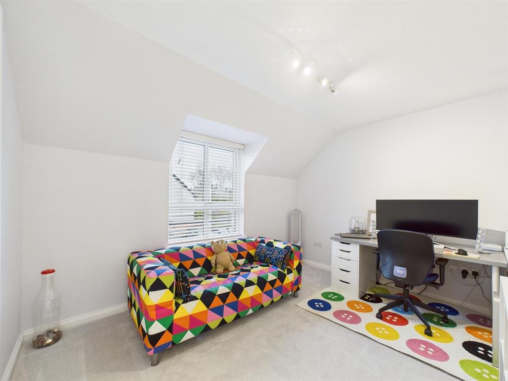 CAM01486 G0-PR0923-STILL023.jpg