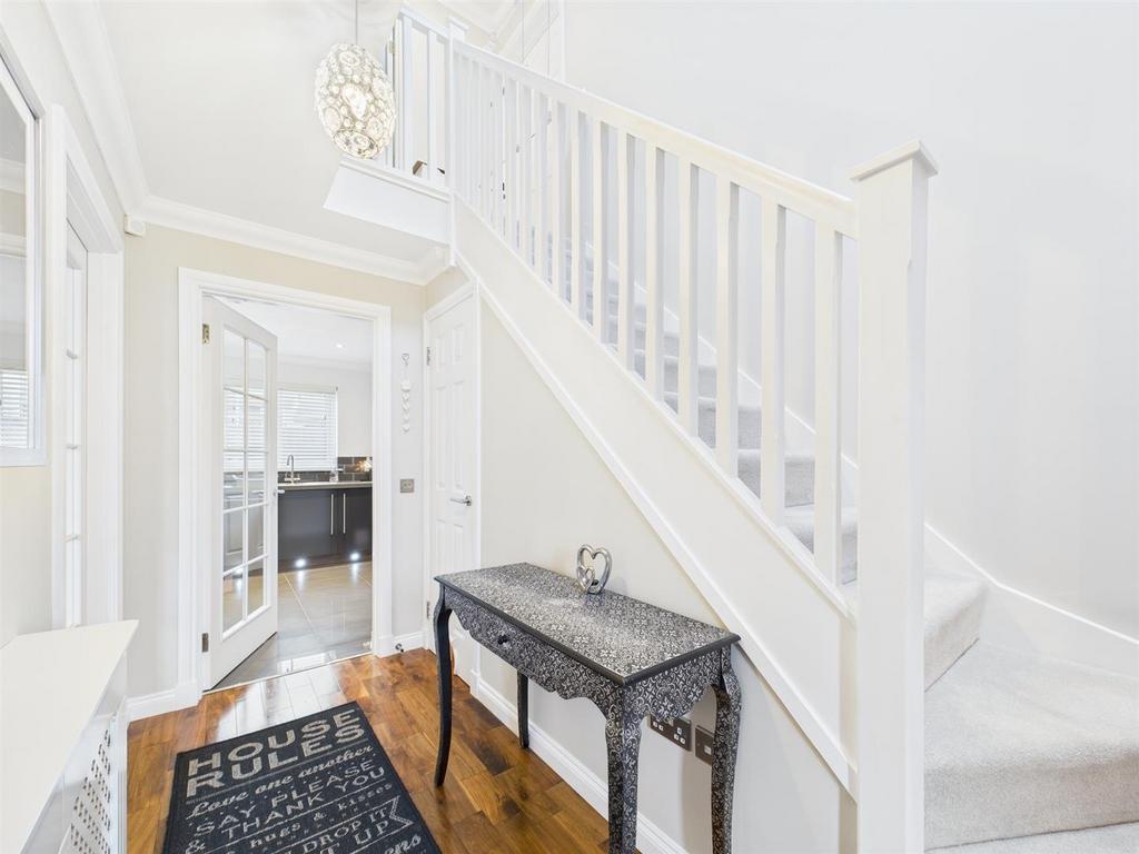 CAM01486 G0-PR0923-STILL002.jpg