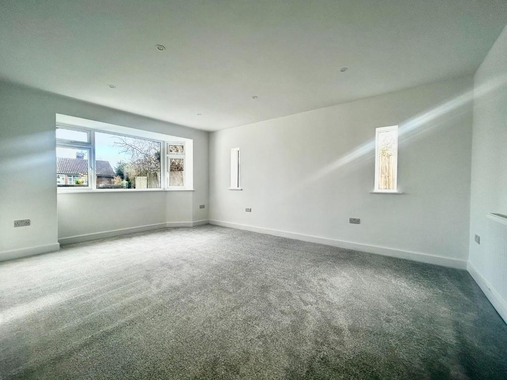 Bedroom 2.jpeg