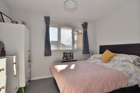undefined, Chestnut Court, Hitchin