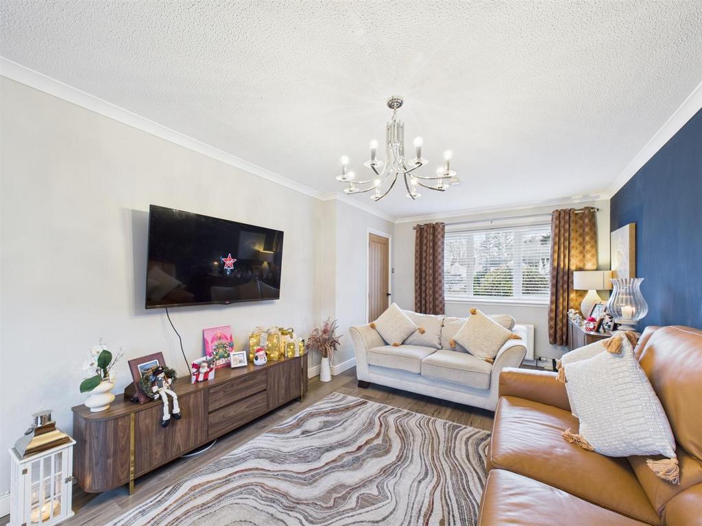 CAM01486 G0-PR0925-STILL023.jpg