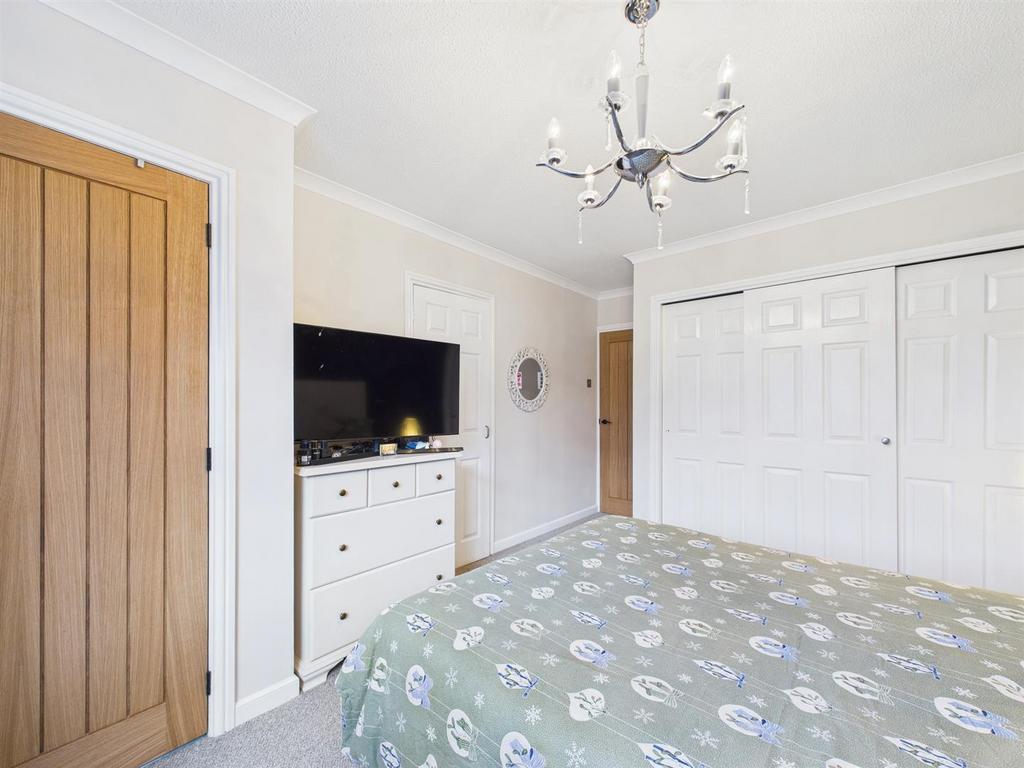 CAM01486 G0-PR0925-STILL014.jpg