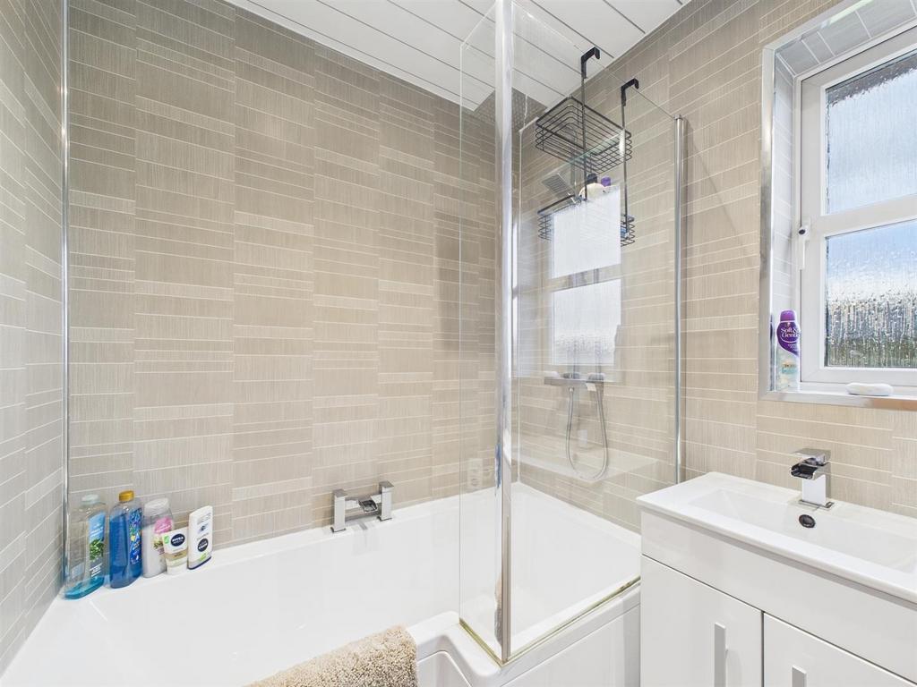 CAM01486 G0-PR0925-STILL018.jpg