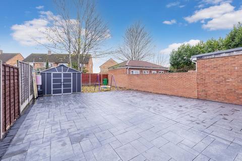 undefined, Trelawney Avenue, Langley SL3