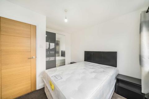 undefined, Crescent Way, London SW16
