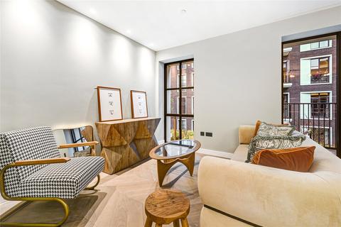 undefined, Cleveland Street, London, W1T