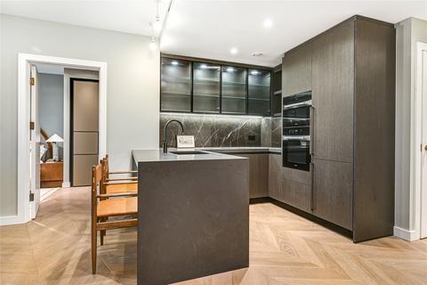 undefined, Cleveland Street, London, W1T