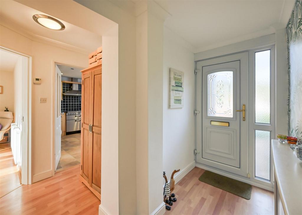 54 Bull Lane-1.jpg