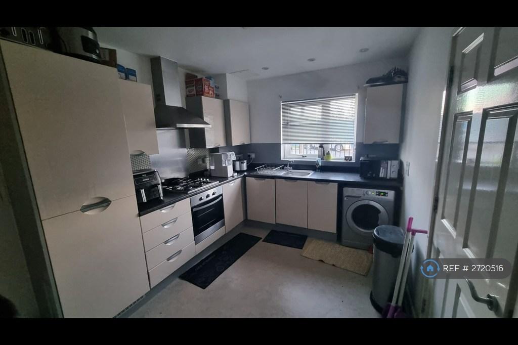 Kitchen 1