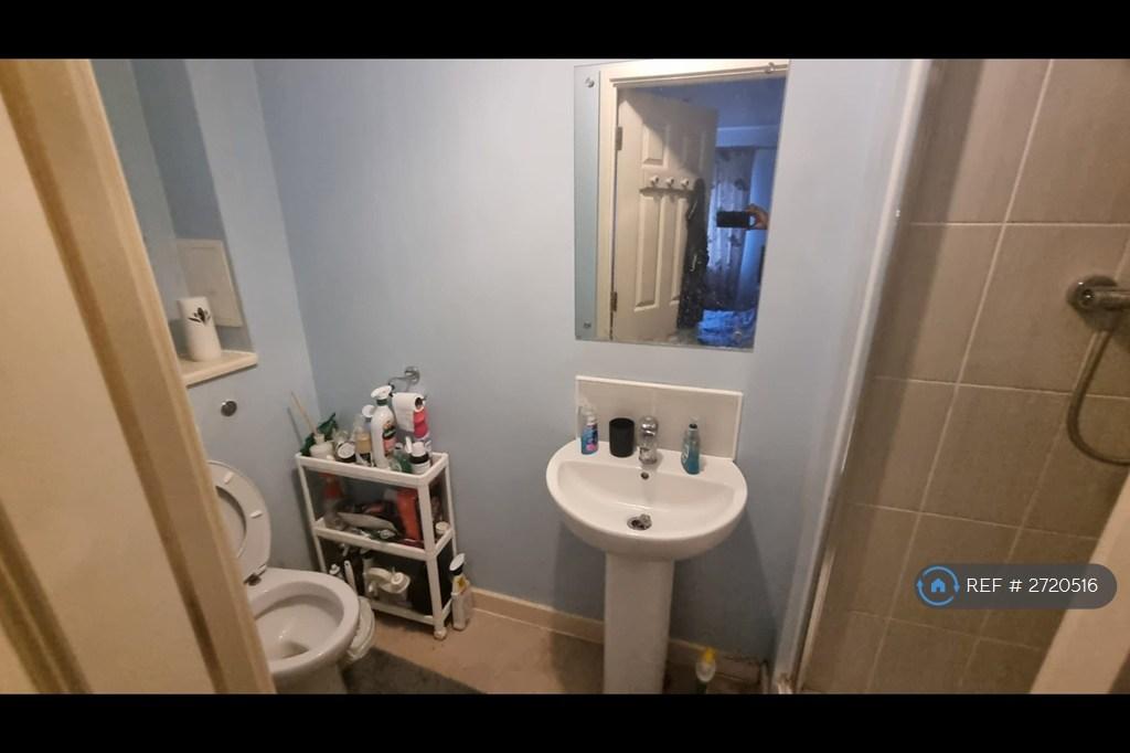 Ensuit toilet