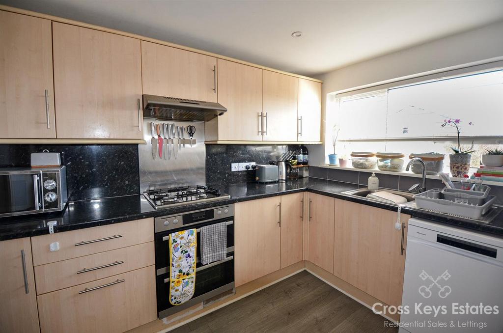 Fitted Kitchen