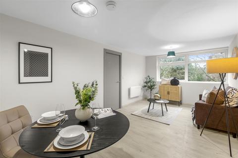 2 bedroom apartment to rent, Pettifer Way, High Wycombe HP12
