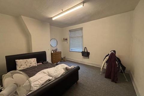 undefined, Heath Street, Crewe CW1