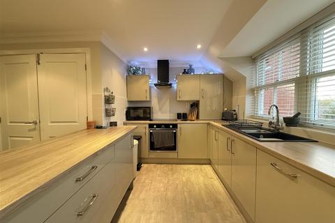 undefined, Worcester Street, Stourbridge