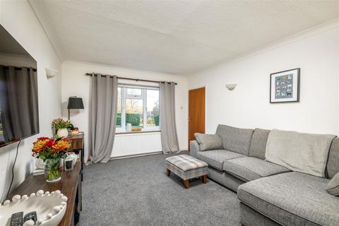 3 bedroom detached house for sale, Cleat Hill, Bedford