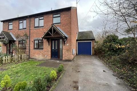 undefined, Falcon Fields, Tadley RG26