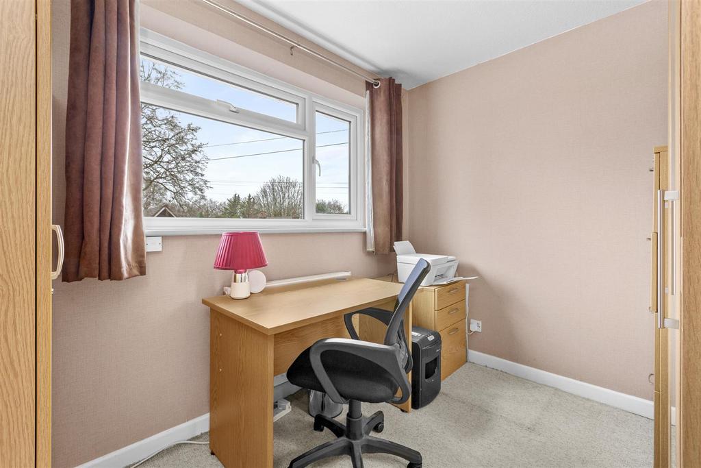 122 Cock Lane, HP13 7 EA-2.jpg