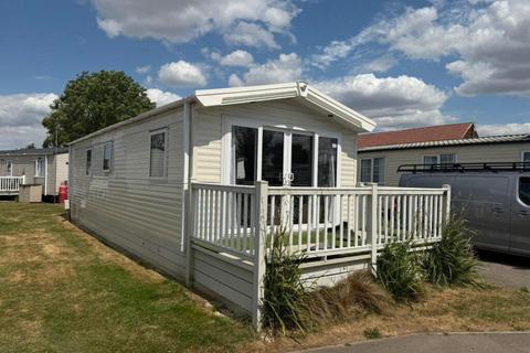 2 bedroom holiday lodge for sale, Church Laneham DN22