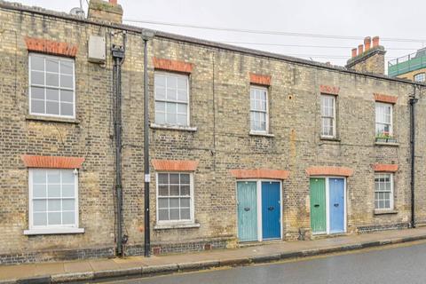 undefined, Deal Street, Shoreditch, London, E1