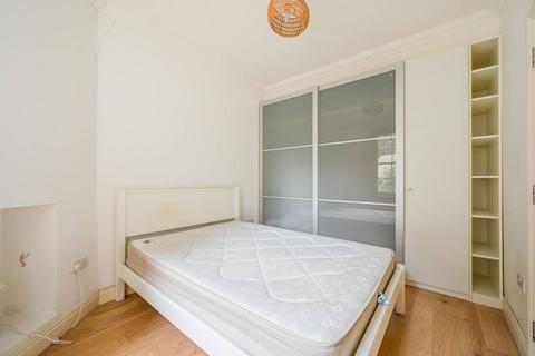 undefined, Deal Street, Shoreditch, London, E1