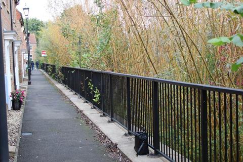 Lowndes Path, Aylesbury HP19