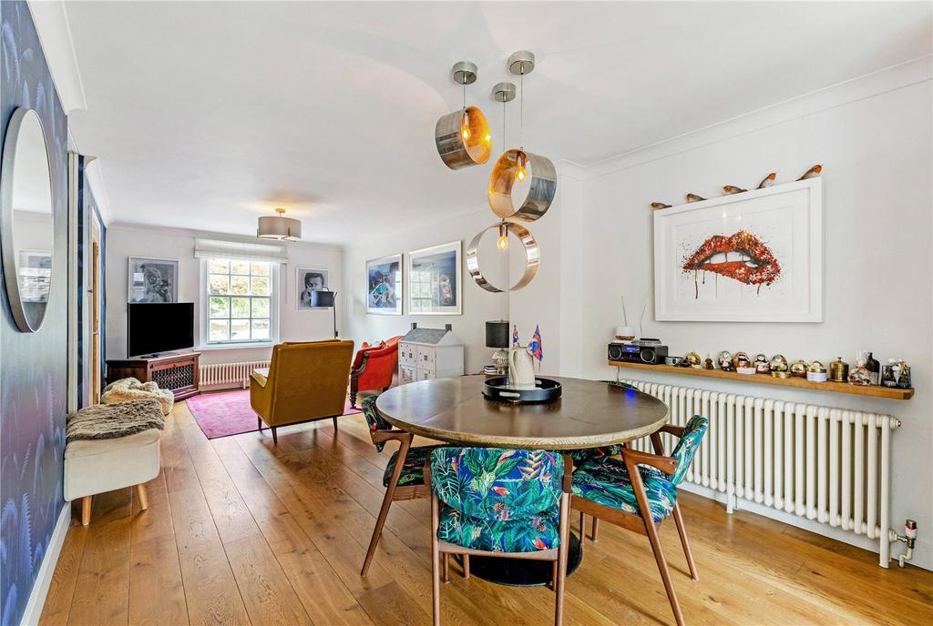 Breakfast Room