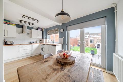 undefined, Thame Road, Haddenham