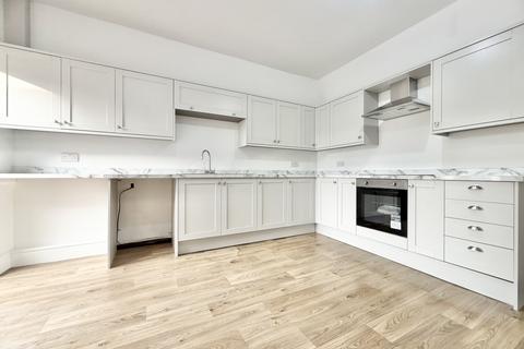 undefined, Wood Lane, Castleford