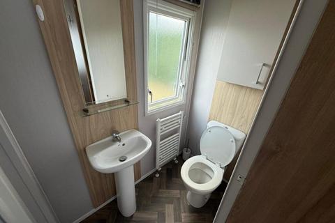 2 bedroom holiday lodge for sale, Church Laneham DN22