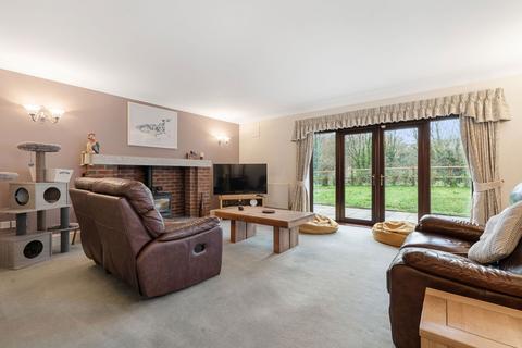 5 bedroom detached house for sale, Lanteglos, PL32