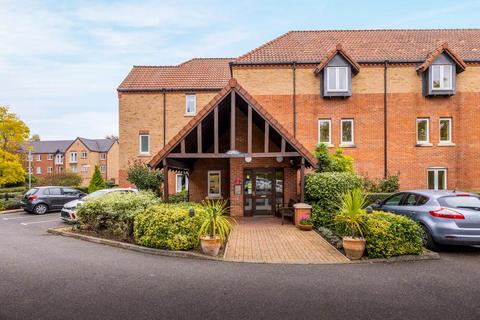 undefined, Pool Close, Spalding