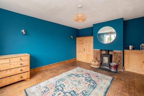 3 bedroom end of terrace house for sale, Chapel Gardens, Stretton on Fosse, Moreton-in-Marsh