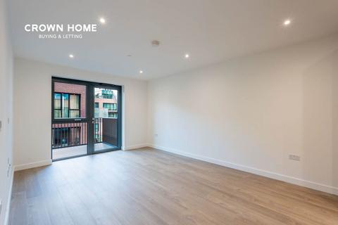 1 bedroom apartment to rent, Damsel Grove , London N4