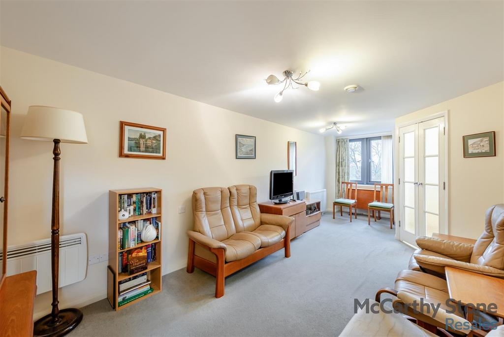 8672362-interior09.jpg