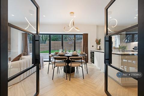 undefined, Bentley Gardens, Bury, BL8