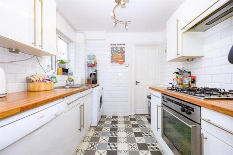 undefined, Tanners Hill, ABBOTS LANGLEY